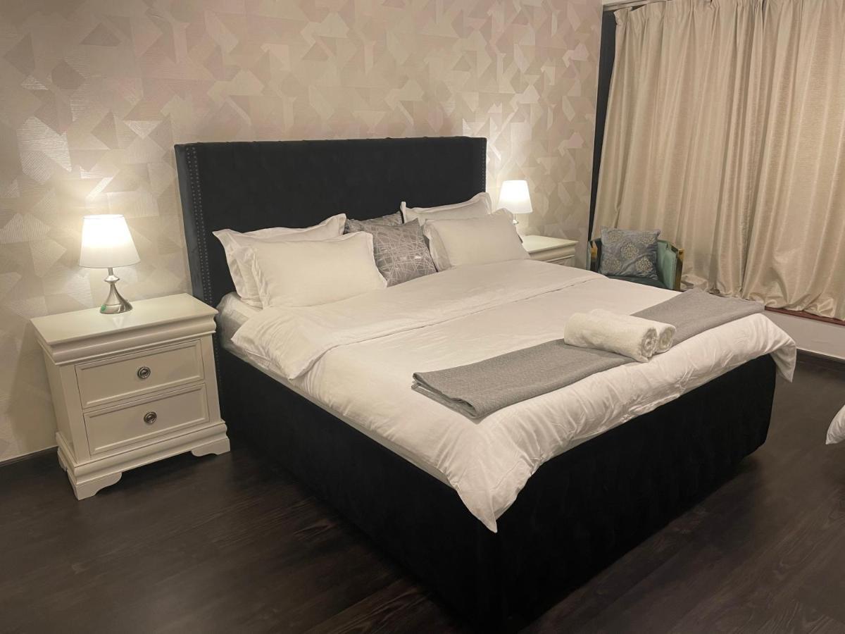 Usmans 1 Bedroom 4 Beds Jbr Huge Sea View 120 Sqm 2 Balconies Dubái Exterior foto