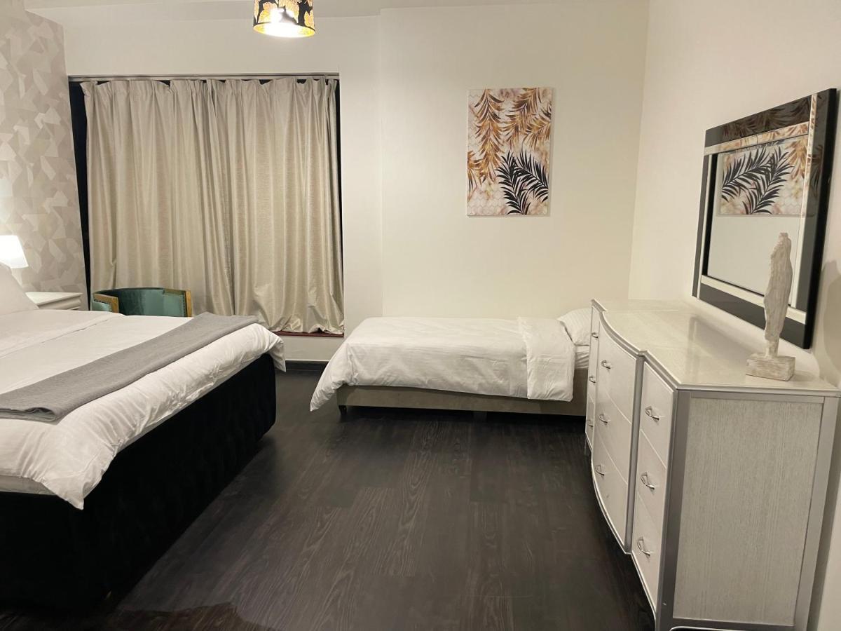 Usmans 1 Bedroom 4 Beds Jbr Huge Sea View 120 Sqm 2 Balconies Dubái Exterior foto