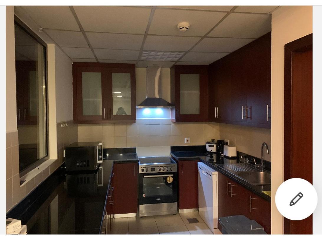 Usmans 1 Bedroom 4 Beds Jbr Huge Sea View 120 Sqm 2 Balconies Dubái Exterior foto